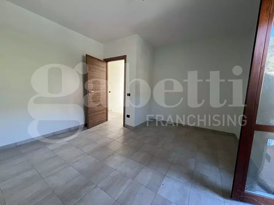 Immagine 18 di Casa bifamiliare in vendita  in Via SS4bis, 74 a Rieti