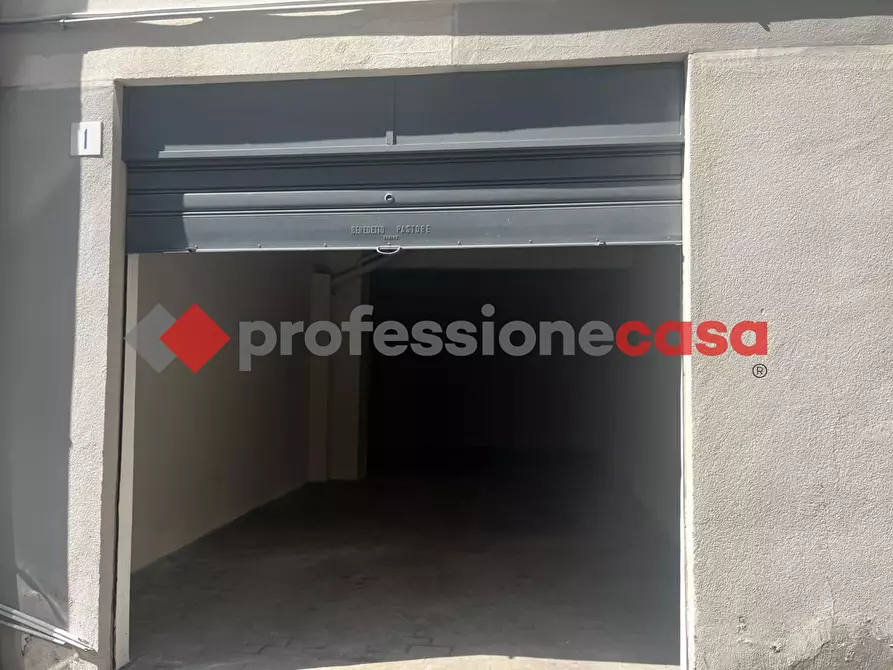 Immagine 9 di Box auto in affitto  in Via Nizzeti, 68 a Catania
