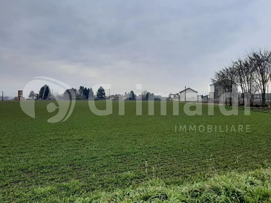 Immagine 1 di Rustico / casale in vendita  in Via de gasperi, SNC a Castiraga Vidardo