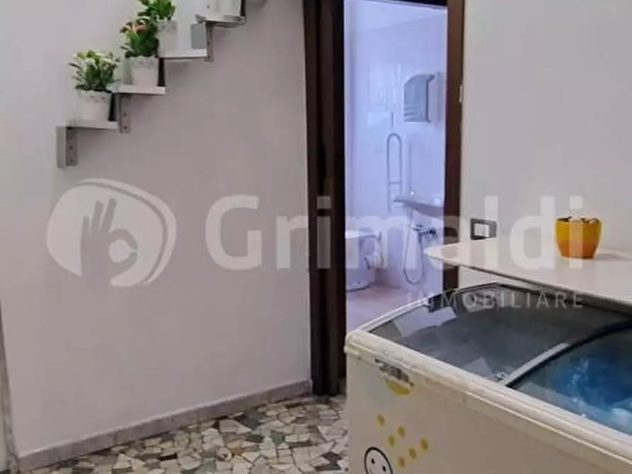 Immagine 10 di Negozio in vendita  in Via Sant'Anna, 58 a Brugherio