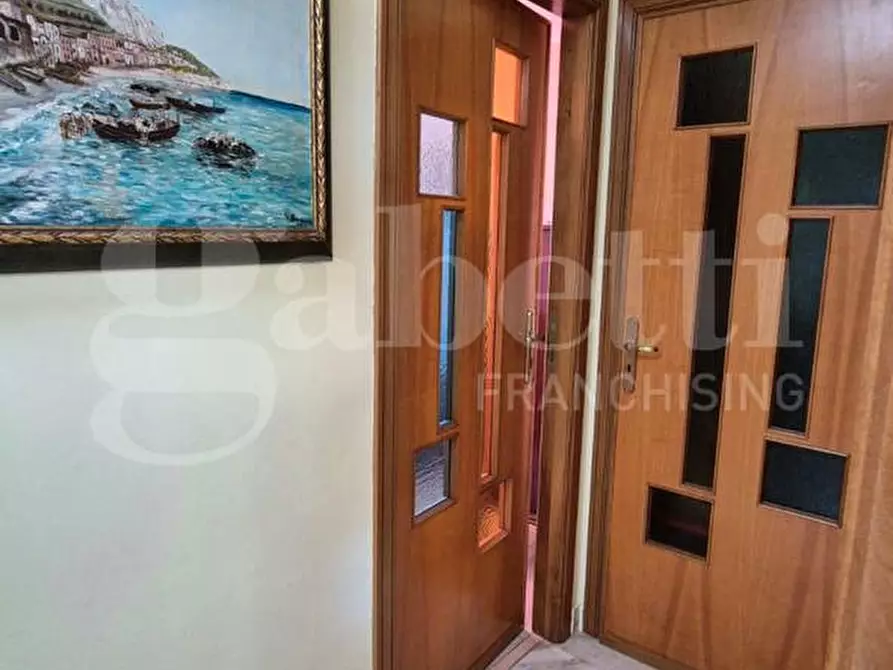 Immagine 26 di Appartamento in vendita  in Via Carminiello, 61 a Torre Annunziata