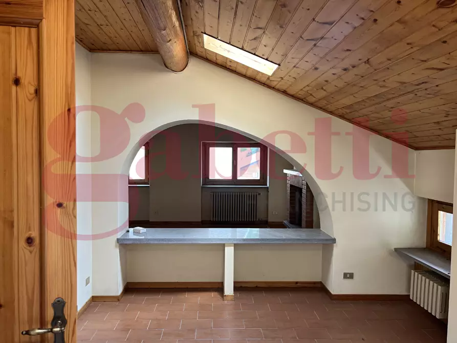 Immagine 1 di Appartamento in vendita  in Via Umberto Primo, 13 a Branzi