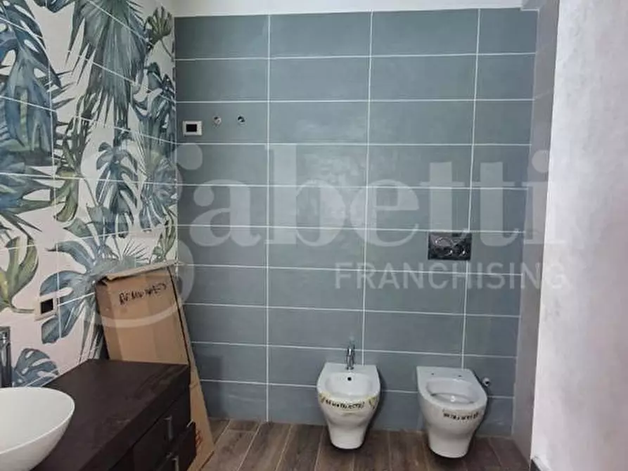 Immagine 12 di Appartamento in vendita  in Via Luigi Settembrini, 76 a Boscotrecase