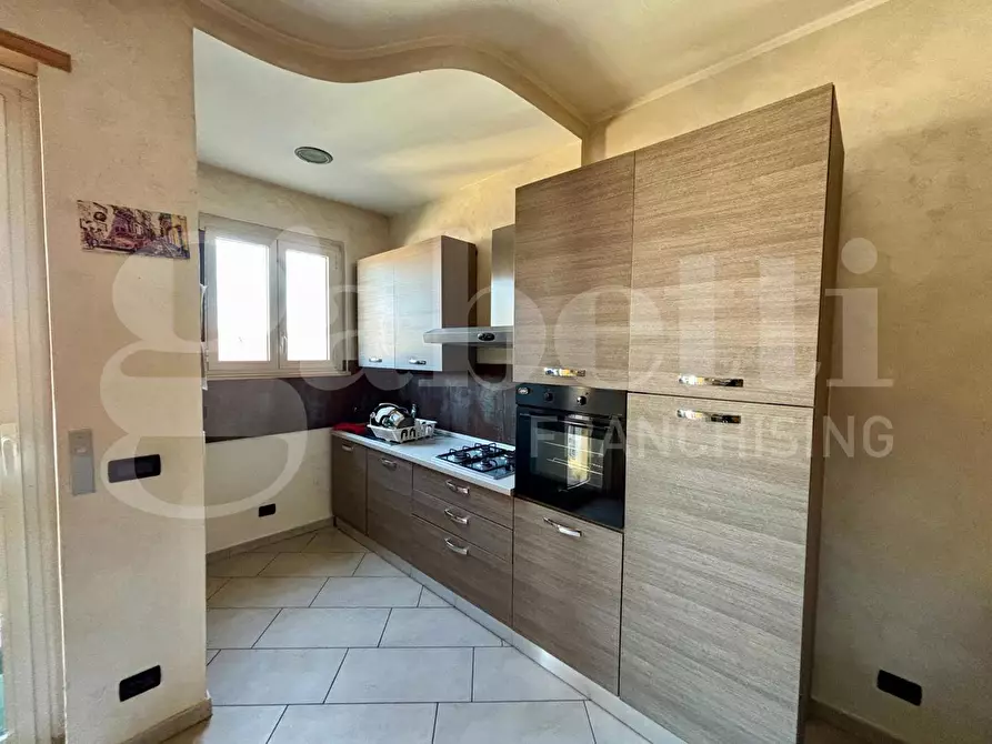 Immagine 3 di Appartamento in vendita  in Via Alba a Rivalta Di Torino