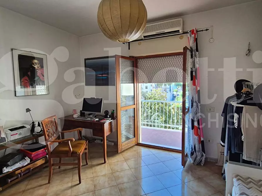 Immagine 42 di Appartamento in vendita  in Via Caravelli, 46/A a Torre Annunziata