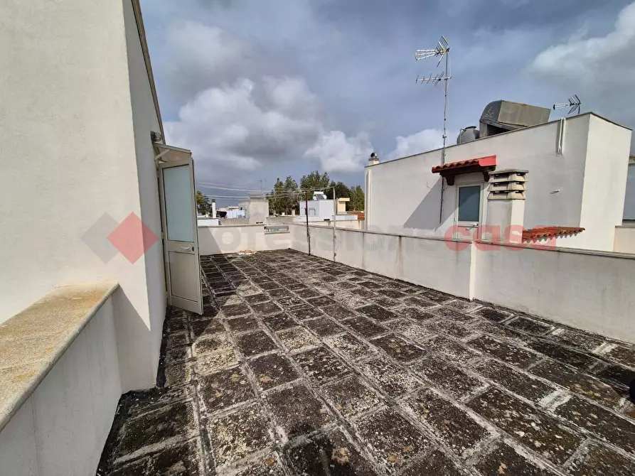 Immagine 11 di Villa in vendita  in Piazza DELLE ORCHIDEE, 18 a Brindisi