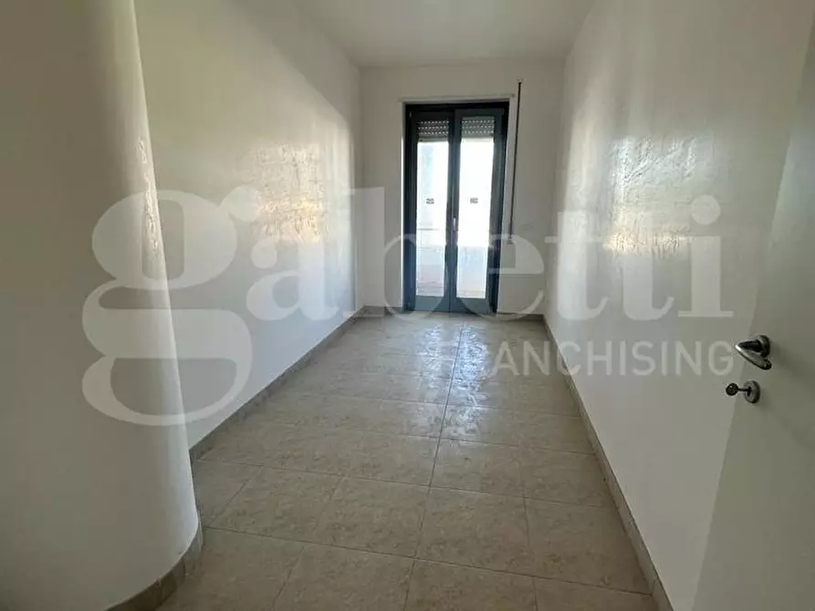 Immagine 8 di Ufficio in vendita  in Via Monte sarago a Ostuni