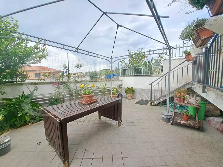 Immagine 4 di Casa bifamiliare in vendita  in Via adda, 21 a Ardea