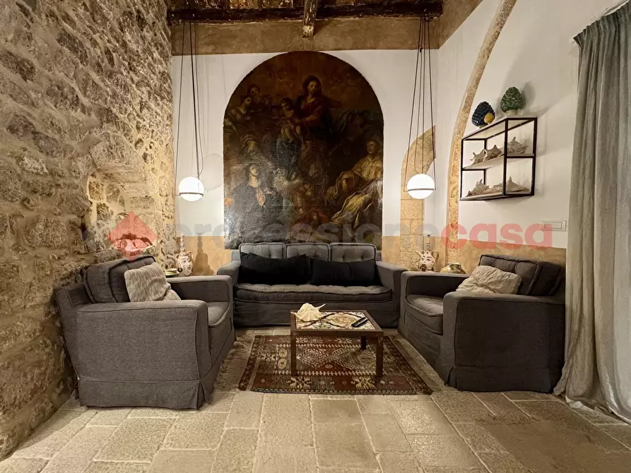 Immagine 2 di Appartamento in vendita  in Via castello maniace, 56 a Siracusa