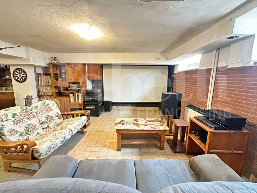 Immagine 29 di Villa in vendita  in Via dora baltea, 105 a Ardea