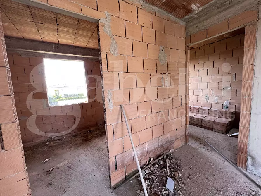 Immagine 9 di Villa in vendita  in Via ALBERTO SORDI, 42 a Ragusa