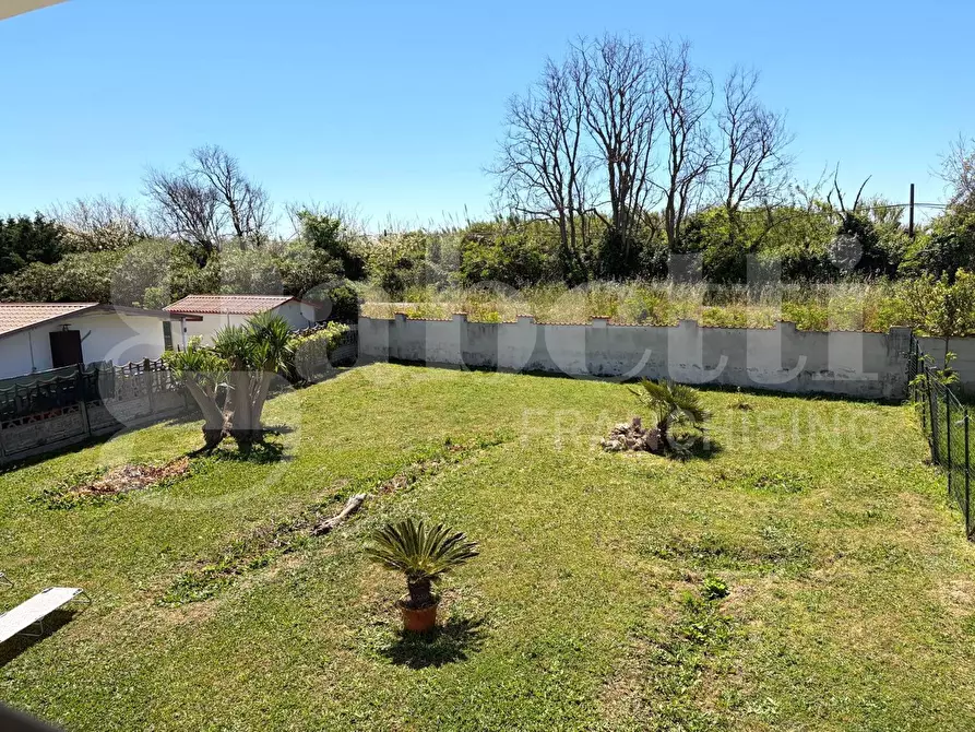 Immagine 27 di Casa trifamiliare in vendita  in Strada Valmontorio, 1512 a Latina