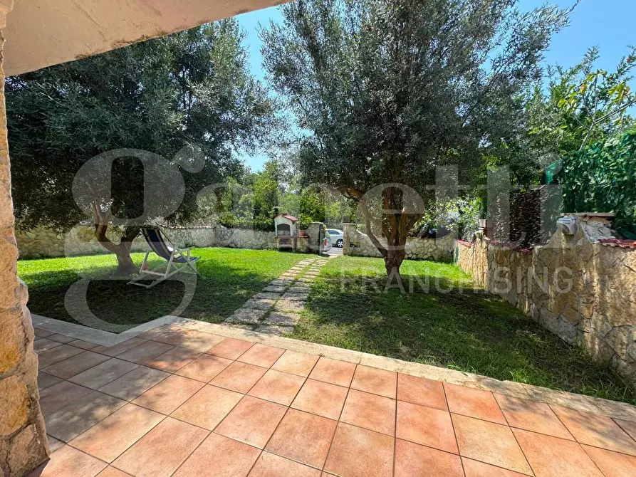 Immagine 3 di Appartamento in vendita  in Via cedrino, 31 a Ardea