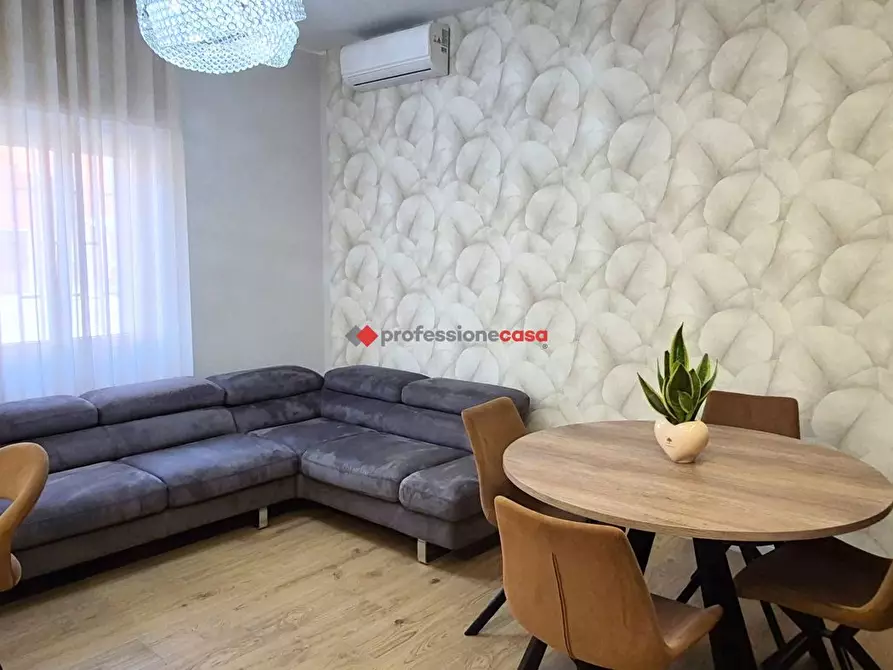 Immagine 9 di Appartamento in vendita  in Viale Giuseppe Mazzini, 36 a Foggia