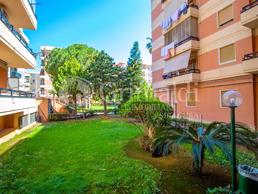 Immagine 11 di Appartamento in vendita  in Viale Scala Greca, 371 a Siracusa