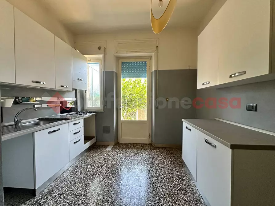 Immagine 10 di Appartamento in vendita  in Via SALVESTRI a Livorno