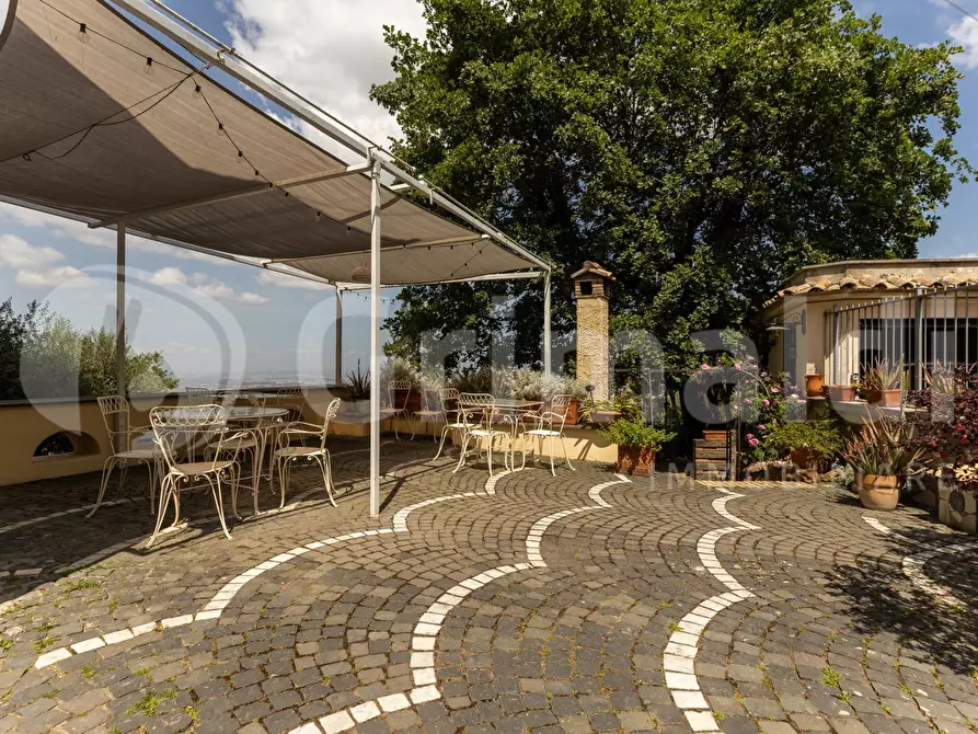 Immagine 47 di Villa in vendita  in Via Anagnina a Grottaferrata