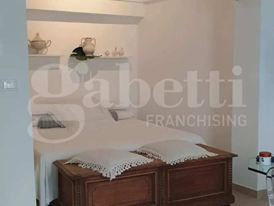 Immagine 12 di Casa indipendente in vendita  in Via Giovanni Paisiello a Ostuni