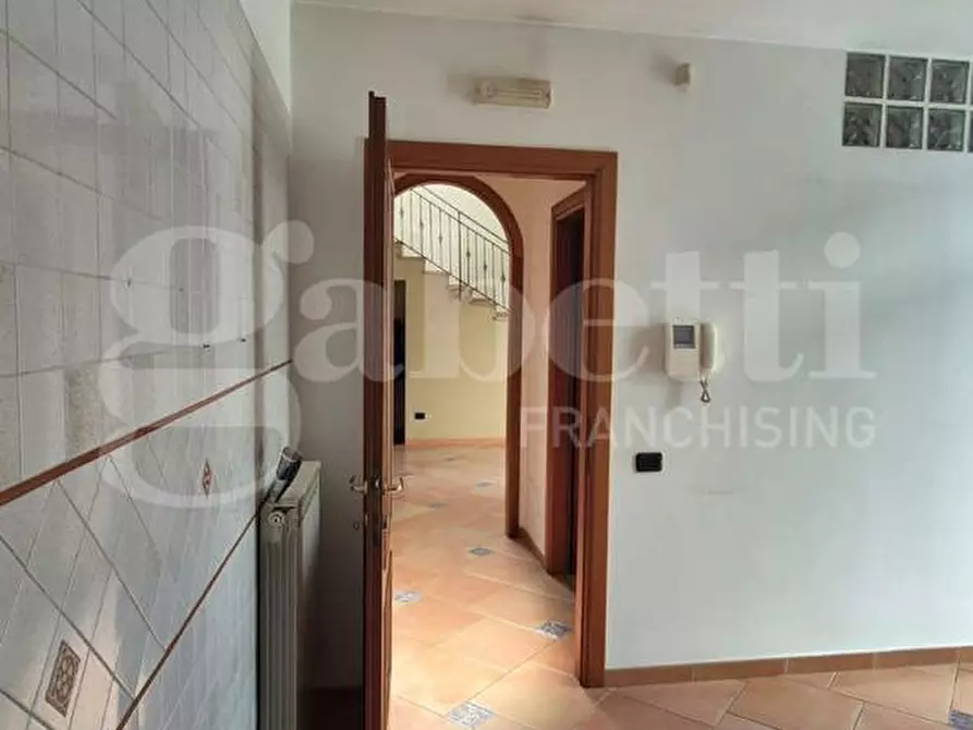 Immagine 19 di Appartamento in vendita  in Via Maresca, 30 a Torre Annunziata