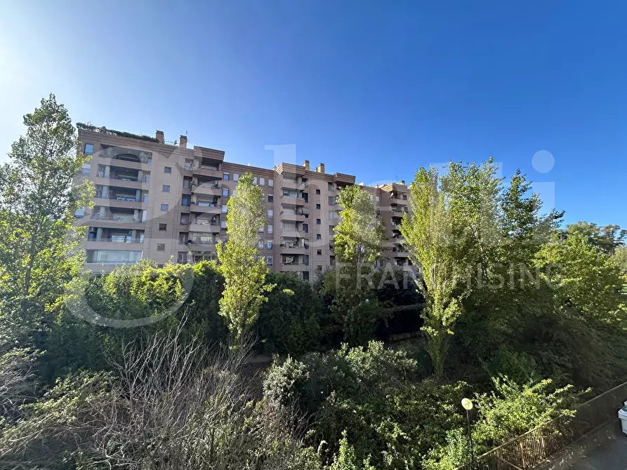 Immagine 13 di Appartamento in vendita  in Via di Decima, 256 a Roma