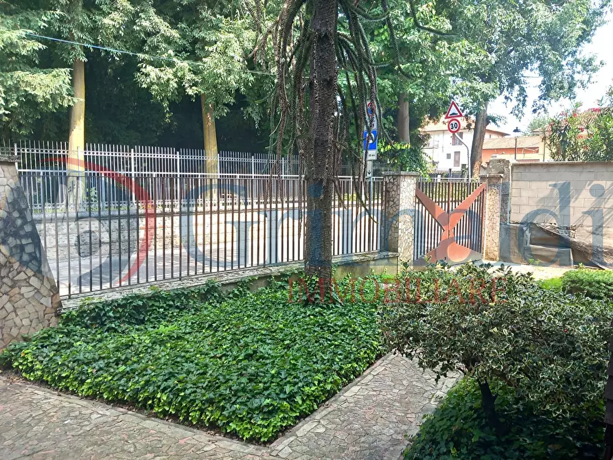 Immagine 9 di Villa in vendita  in Via Dante Alighieri, 15 a Limbiate