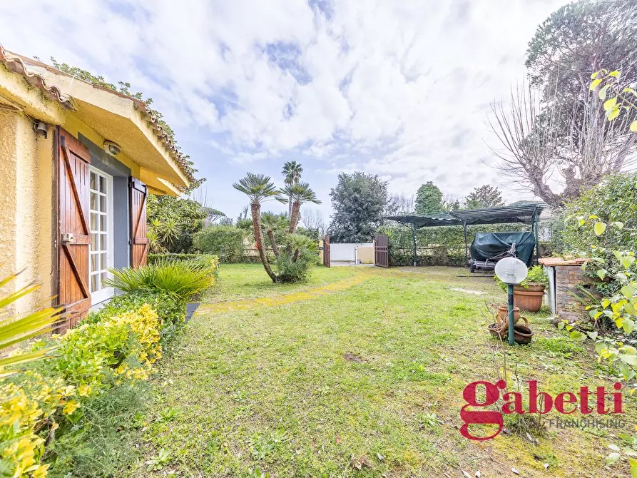 Immagine 6 di Villa in vendita  in Via Terracina, 80 a San Felice Circeo