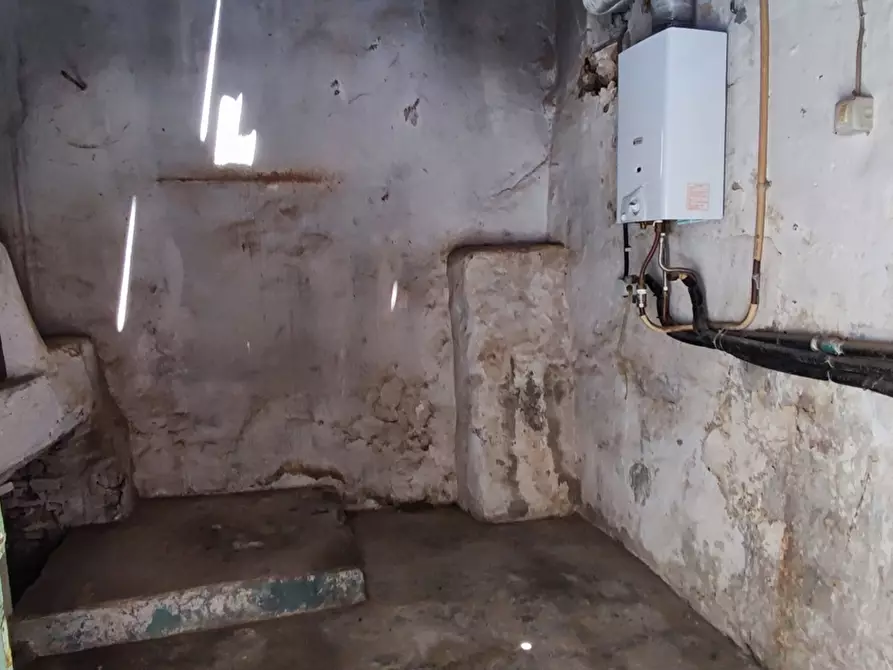 Immagine 24 di Appartamento in vendita  in Via FONTANA, 54/56 a Girifalco