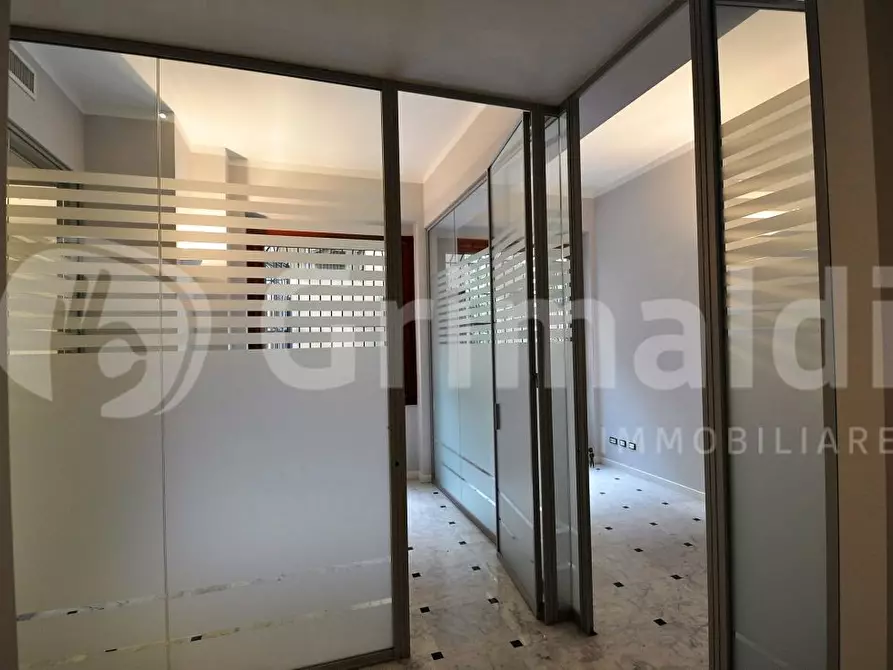 Immagine 18 di Ufficio in affitto  in Via Foro Buonaparte, 12 a Milano