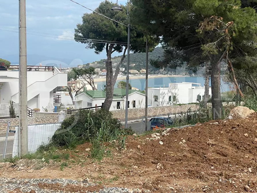 Immagine 1 di Villetta a schiera in vendita  in Via Fontania, 999 a Gaeta