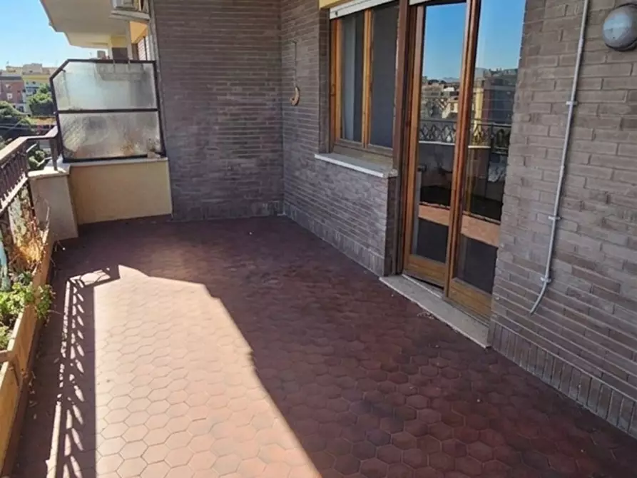 Immagine 13 di Appartamento in vendita  in Via Stazione del Lido, 24 a Roma