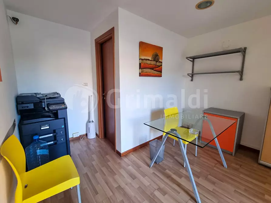 Immagine 2 di Ufficio in vendita  in Via Unione Sovietica a Siracusa