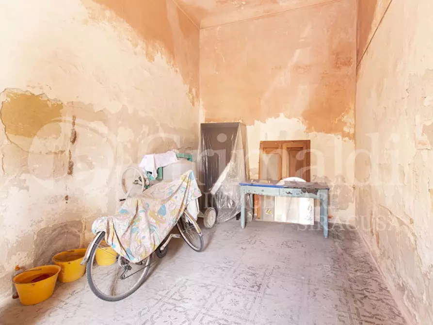 Immagine 2 di Casa indipendente in vendita  in Via Ugo Foscolo a Avola