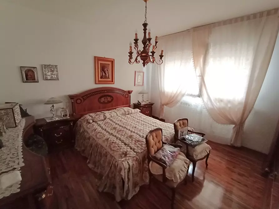 Immagine 7 di Appartamento in vendita  in Via Cavarzere, Piazza Vittorio Emanuele II, 00 a Cavarzere