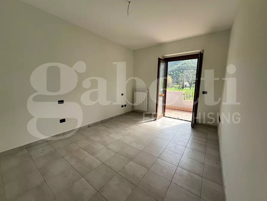 Immagine 17 di Casa bifamiliare in vendita  in Via SS4bis, 74 a Rieti