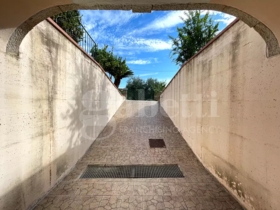 Immagine 26 di Villetta a schiera in vendita  in Via Dora Baltea, 10 a Budoni