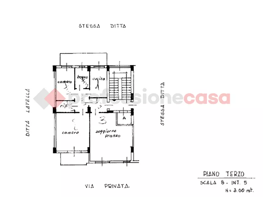 Immagine 15 di Appartamento in vendita  in Via Emilio Cuzzocrea, 27 a Reggio Di Calabria