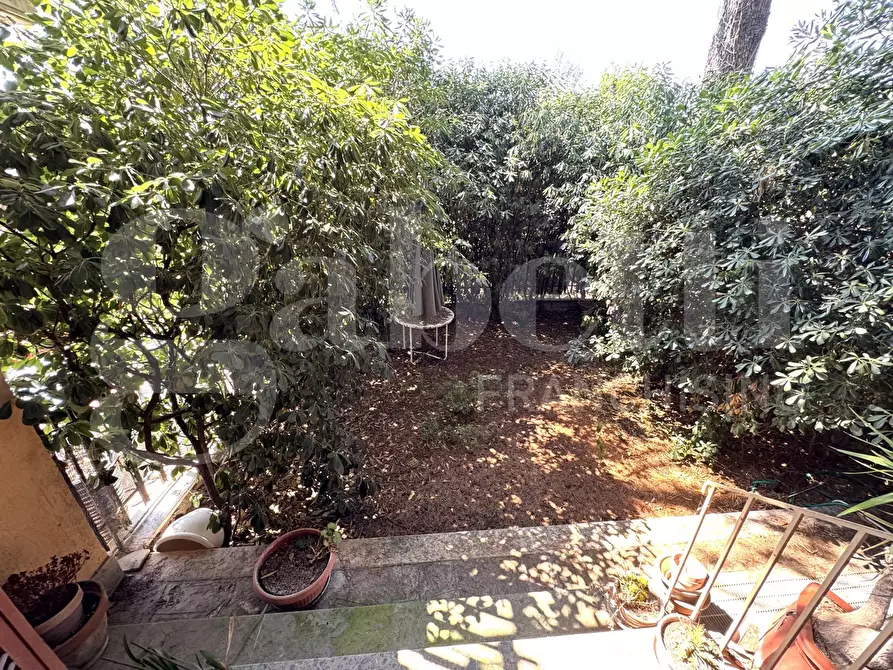 Immagine 26 di Villetta a schiera in vendita  in Via dei Gonzaga a Roma