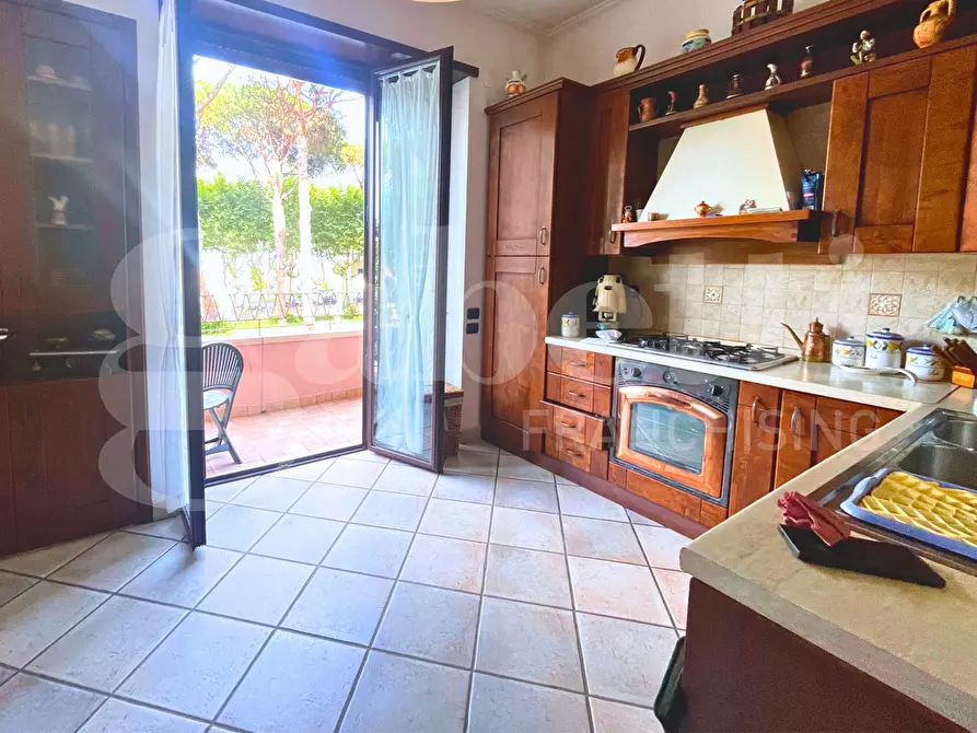 Immagine 9 di Appartamento in vendita  in Via E. Filiberto, 9 a Gaeta