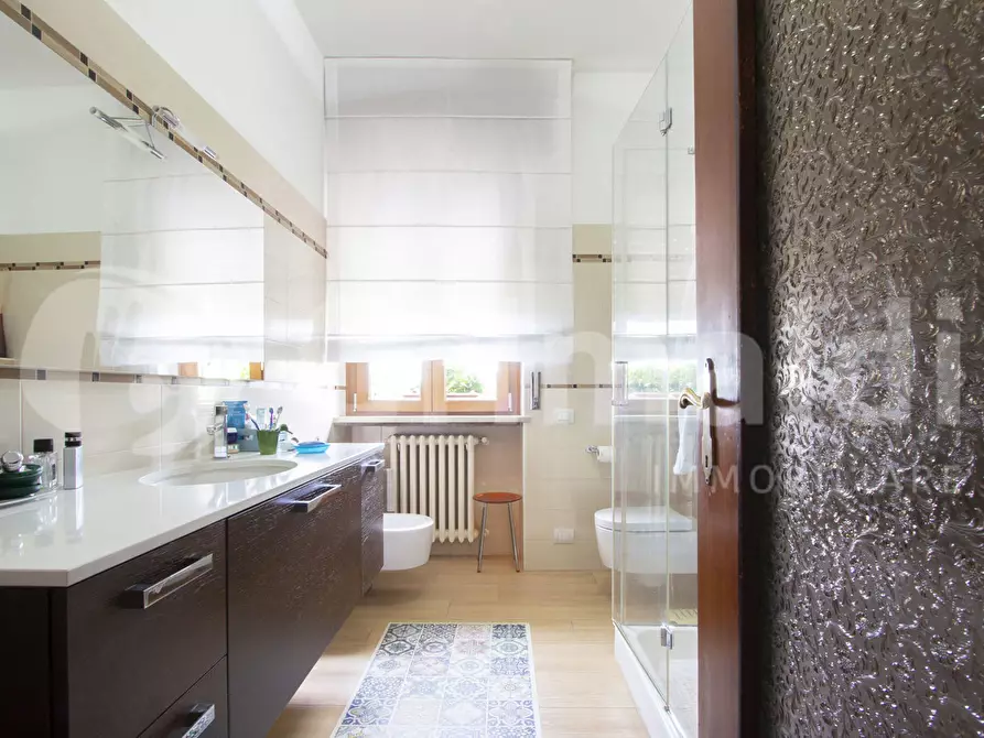 Immagine 32 di Albergo/B&B/Residence in vendita  in Via Besozzo, 12 a Mercallo