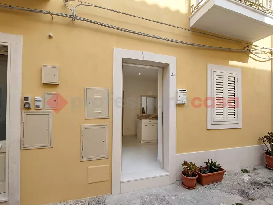 Immagine 1 di Appartamento in vendita  in Via ronco III viale tica, 22 a Siracusa