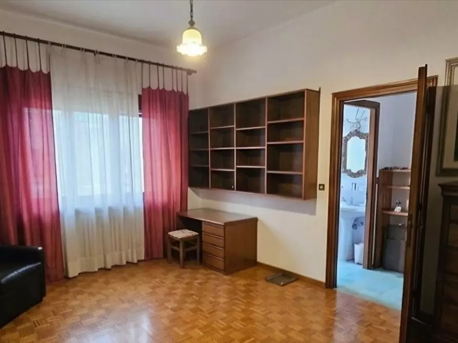 Immagine 8 di Appartamento in vendita  in Via Stazione del Lido, 24 a Roma