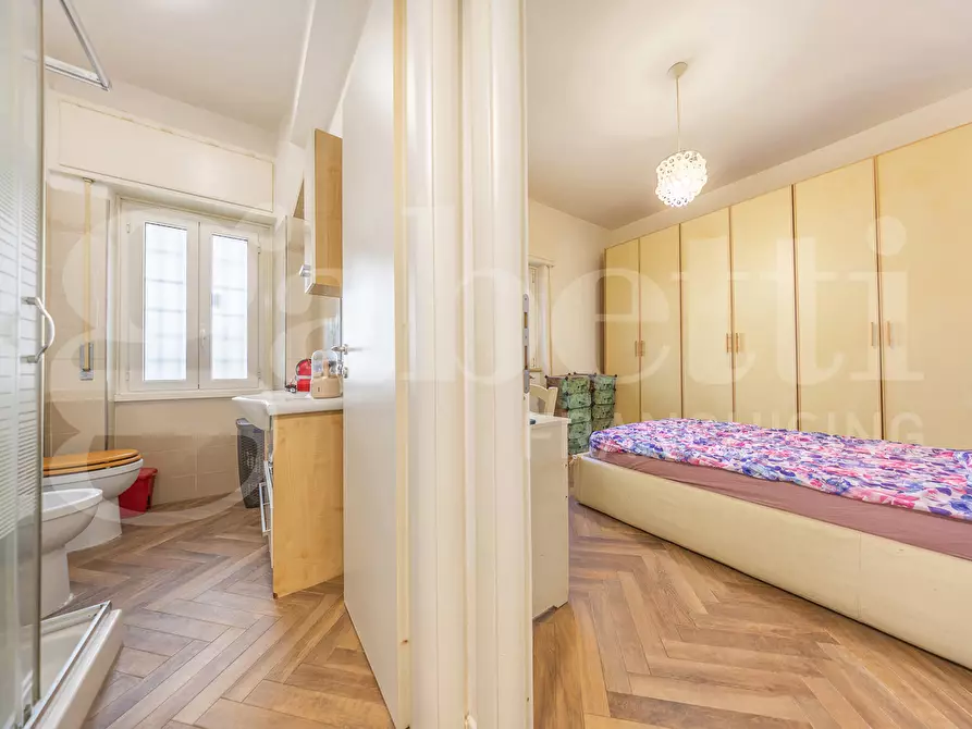 Immagine 10 di Appartamento in vendita  in Via dei Bruno, 69 a Roma