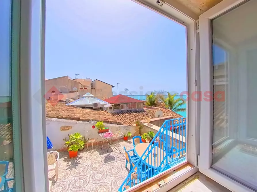 Immagine 2 di Appartamento in vendita  in Via castello maniace, 57 a Siracusa