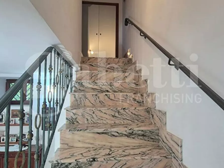 Immagine 30 di Casa indipendente in vendita  in Corso Umberto I, 193 a Torre Annunziata