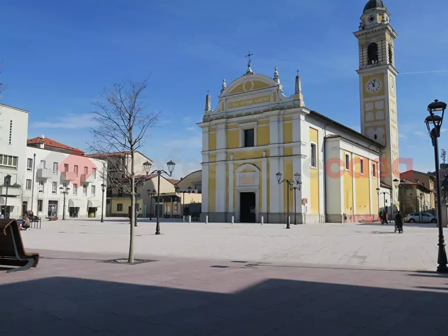 Immagine 6 di Appartamento in vendita  in Via SAN VITTORE, 26 a Locate Di Triulzi