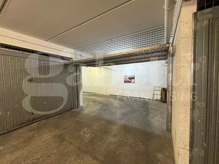 Immagine 35 di Villa in vendita  in Via poggibonsi, 5d a Pomezia