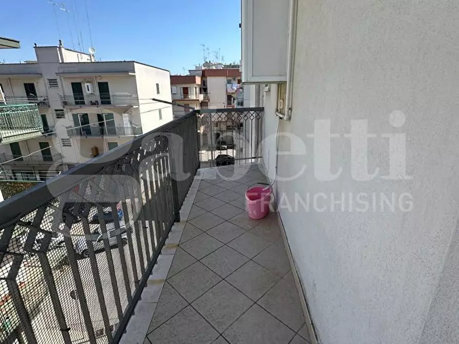 Immagine 22 di Appartamento in vendita  in Via Raffaele Braico a Ostuni