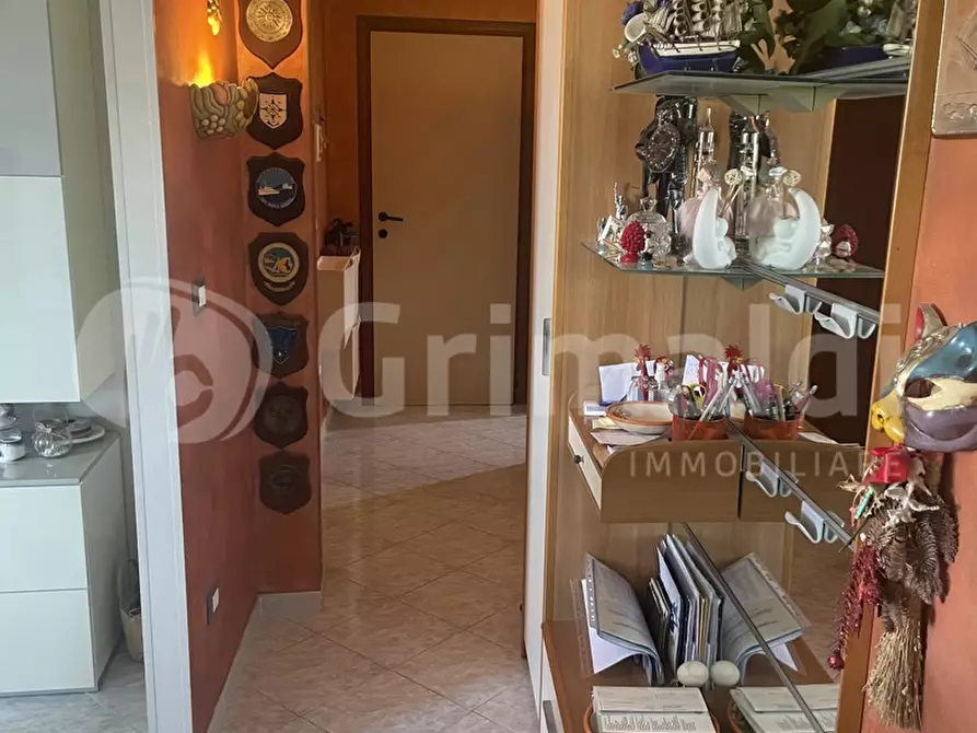 Immagine 33 di Appartamento in vendita  in Piazza Mazzini, 70 a Livorno