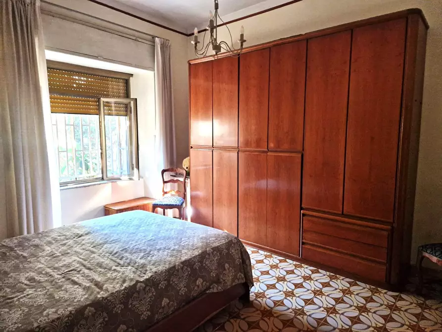 Immagine 6 di Palazzo in vendita  in Via Filippo Maria Briganti a Napoli