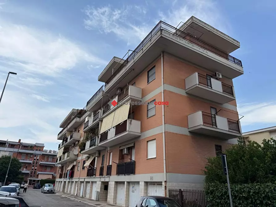 Immagine 1 di Appartamento in vendita  in Via Francesco Compagna, 36 a Foggia